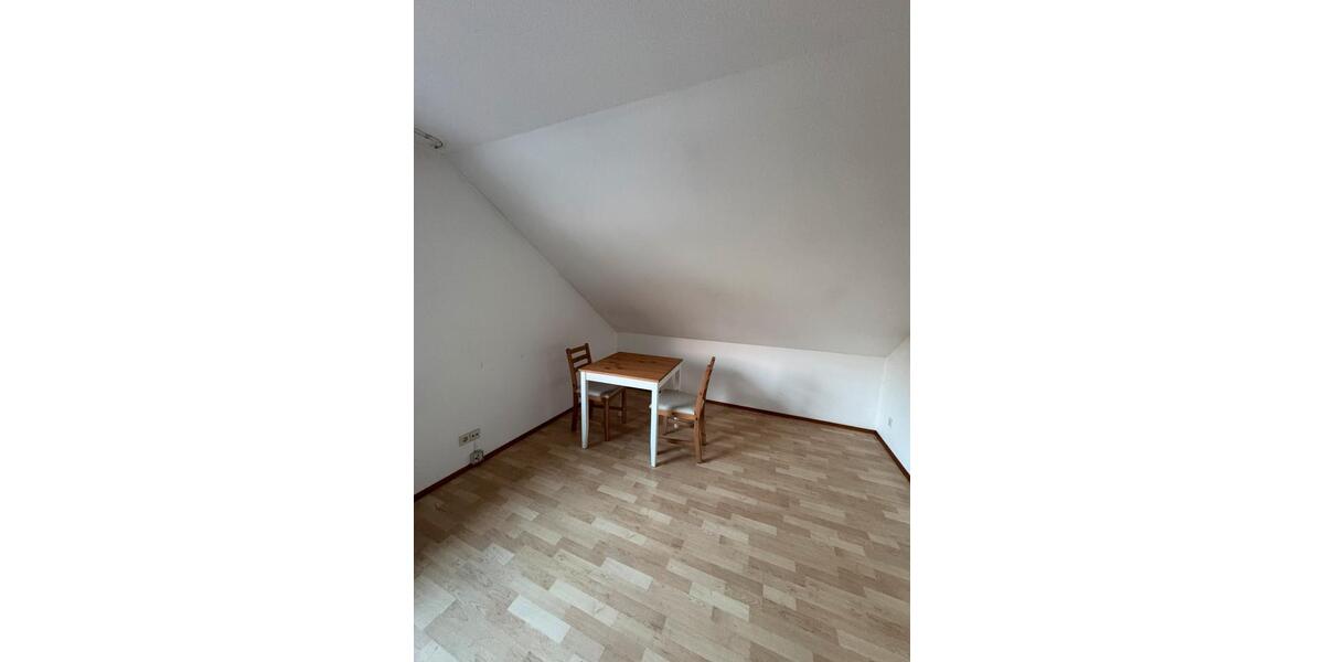 Dachgeschoßwohnung Bühl - 2 Zimmer, 58 m&sup2;, 680&euro; | Angebot:26293144