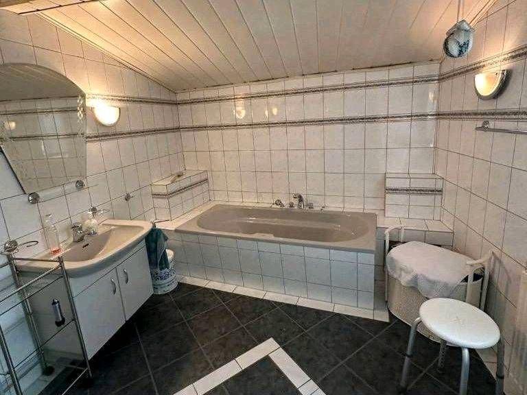 Großbreitenbach, EFH - Einfamilienhaus Großbreitenbach Wallbrücke | Angebot:18236085