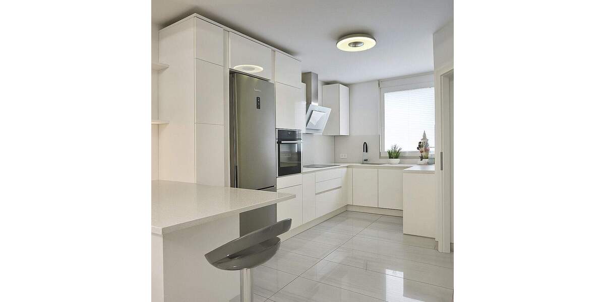 Reihenmittelhaus Düsseldorf Eller - 3 Zimmer, 81 m&sup2;, 439.000&euro; | Angebot:25472529