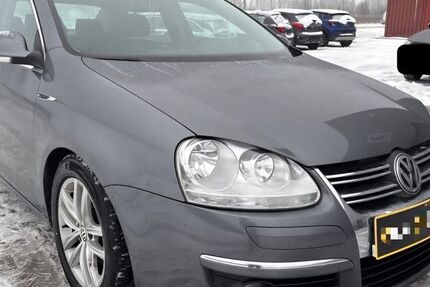 VW Jetta 221.000 km 2.490 &euro; Chemnitz 09114