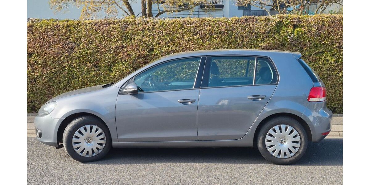 VW Golf 107.500 km 6.500 &euro; Niederwerrn 97464