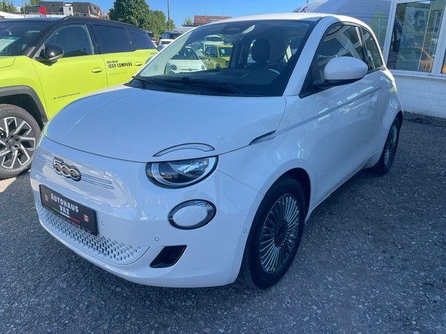 Fiat 500e 14.900 km 23.500 &euro; Villingen-Schwenningen 78052