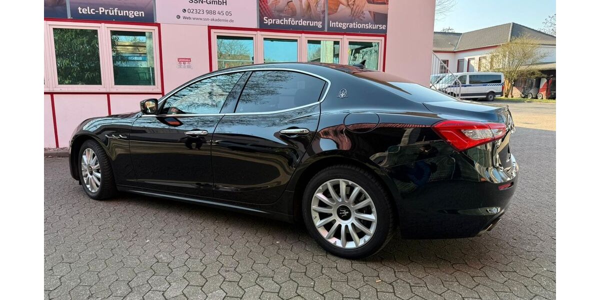 Maserati Ghibli 189.000 km 24.800 &euro; Herne 44628