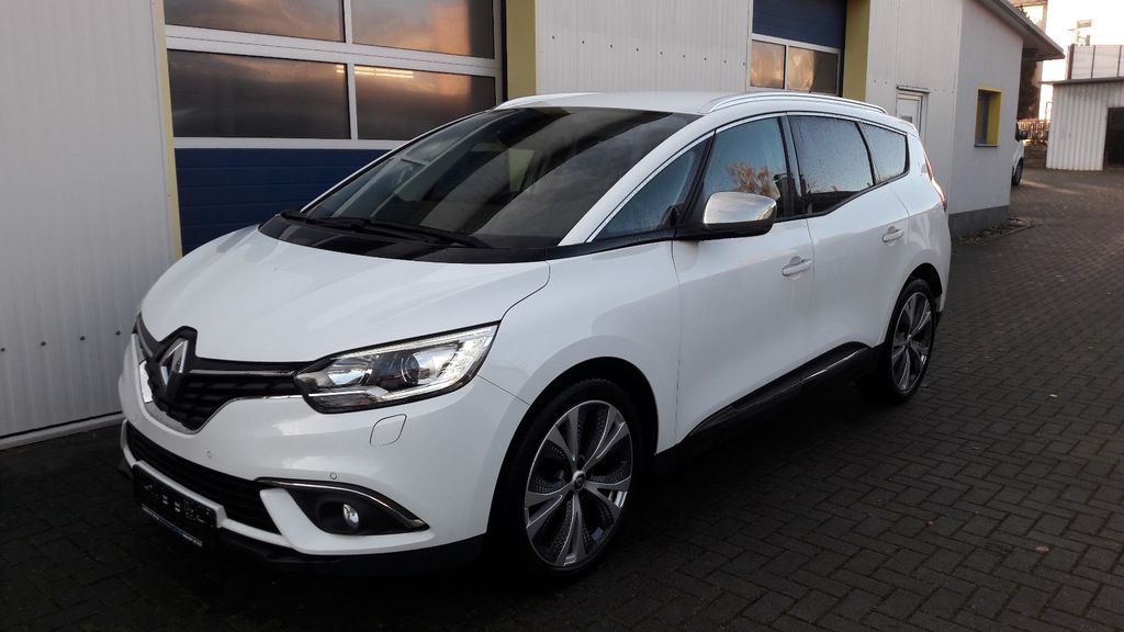 Renault Scenic 114.429 km 9.990 &euro; Dresden 01157