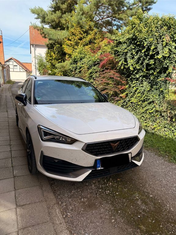 Cupra Leon 75.000 km 22.999 € An der Schmücke 06577