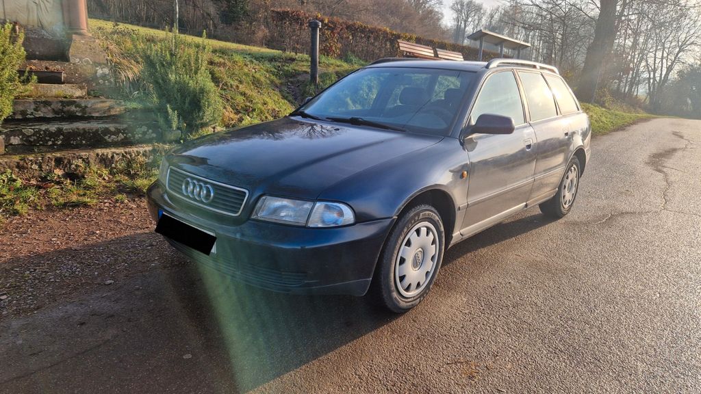Audi A4 252.000 km 2.990 &euro; Friesenheim 77948