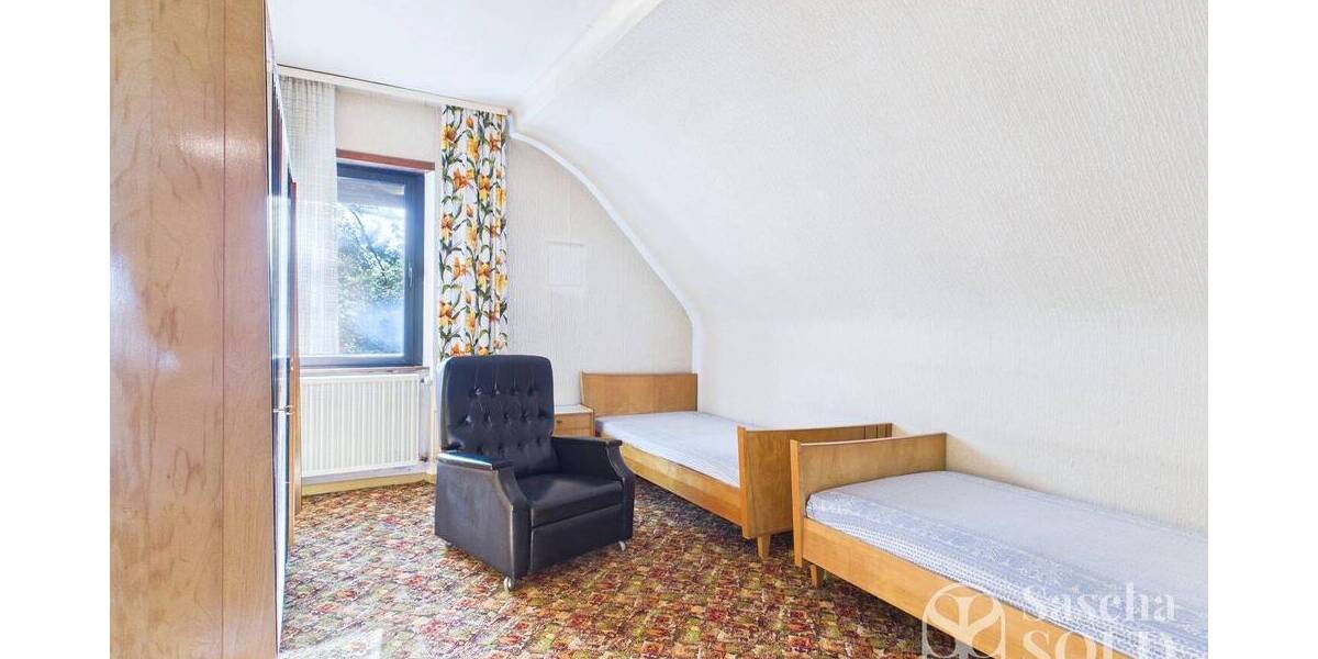 Wohnen mit Weitblick - Großzügiges Anwesen auf weitläufigem Grundstück in Elversberg - Einfamilienhaus Spiesen-Elversberg Spiesen | Angebot:26930946