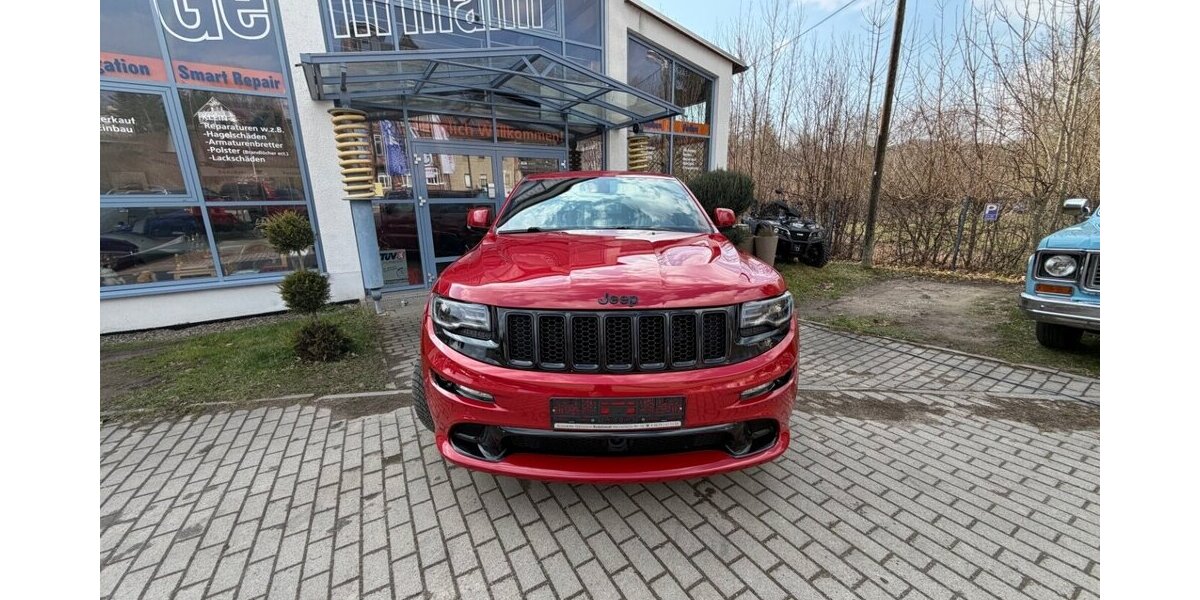 Jeep Grand Cherokee SRT 6,4 HEMI VOLLAUSSTATTUNG GRAIL 86.000 km 28.999 &euro; Rudolstadt 07407
