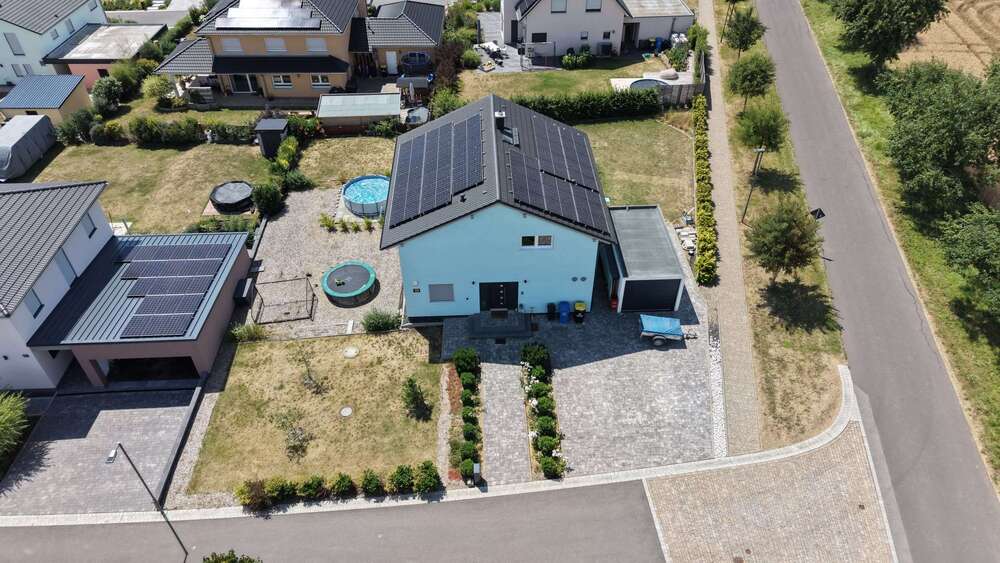 Einfamilienhaus Wollbach - 4 Zimmer, 231 m&sup2;, 1.700&euro; | Angebot:26992230