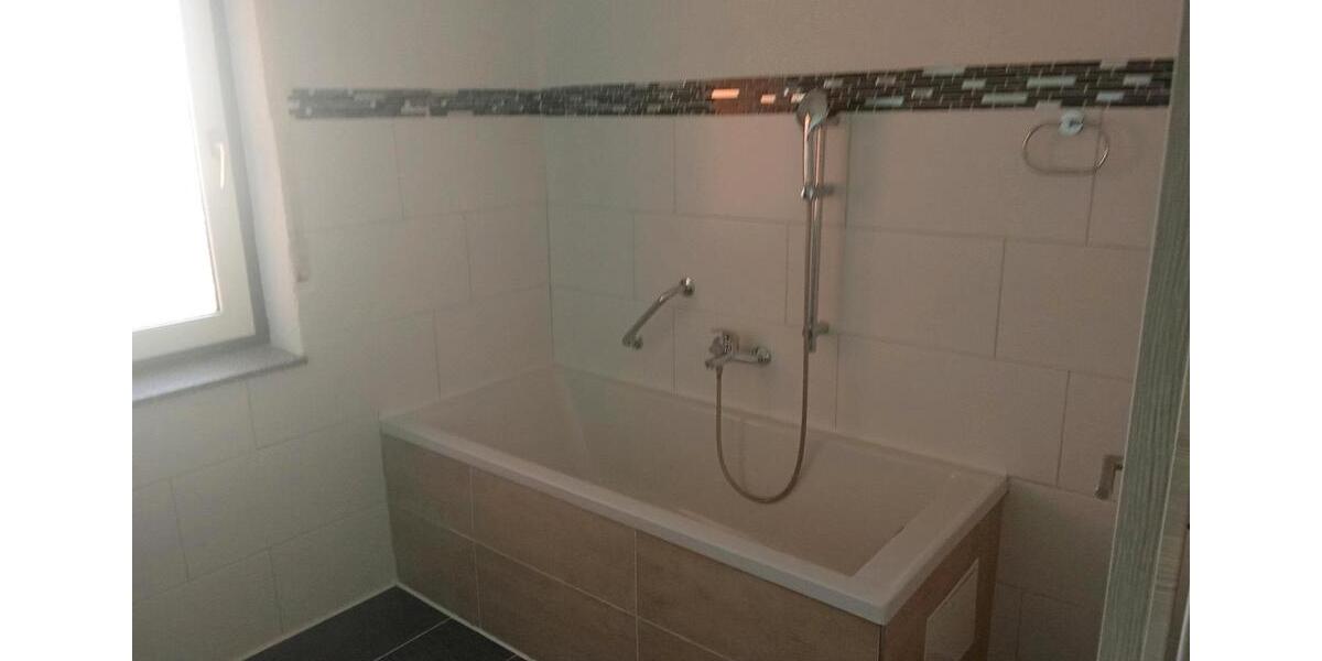 Etagenwohnung Weißenbrunn - 4 Zimmer, 110 m&sup2;, 150.000&euro; | Angebot:26445675