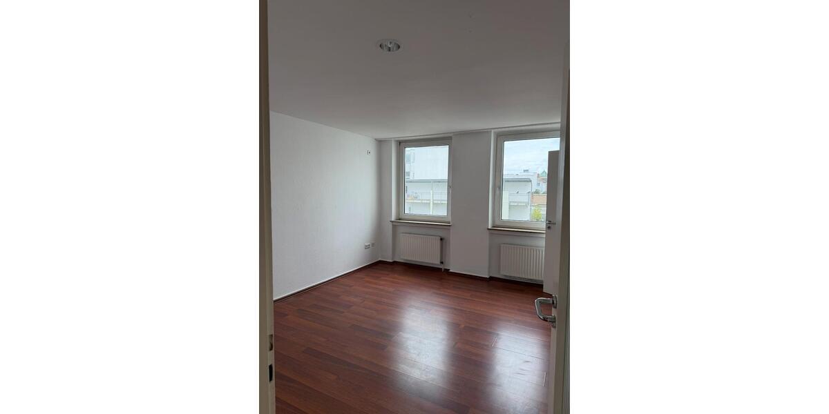 Einfamilienhaus Osnabrück - 3 Zimmer, 140 m&sup2;, 1.150&euro; | Angebot:26446975