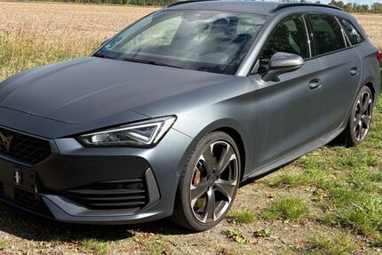 Cupra Leon 65.000 km 22.999 &euro; Zahna-Elster 06895