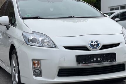 Toyota Prius 124.893 km 10.300 &euro; Berlin 12351