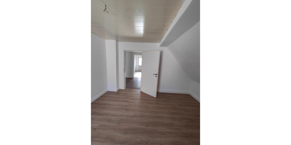 Mehrfamilienhaus, Wohnhaus Großenlüder - 250.000&euro; | Angebot:26586043