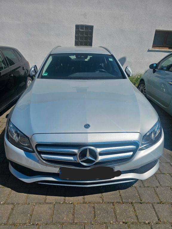 Mercedes-Benz E 220 149.500 km 20.789 € Rödersheim-gronau 67127
