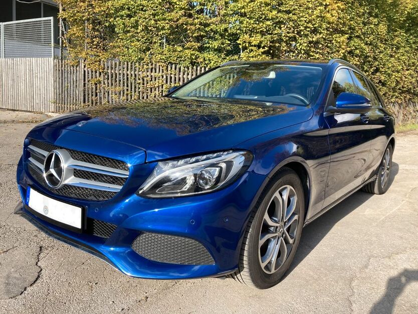 Mercedes-Benz C 250 69.750 km 22.999 € Germering 82110
