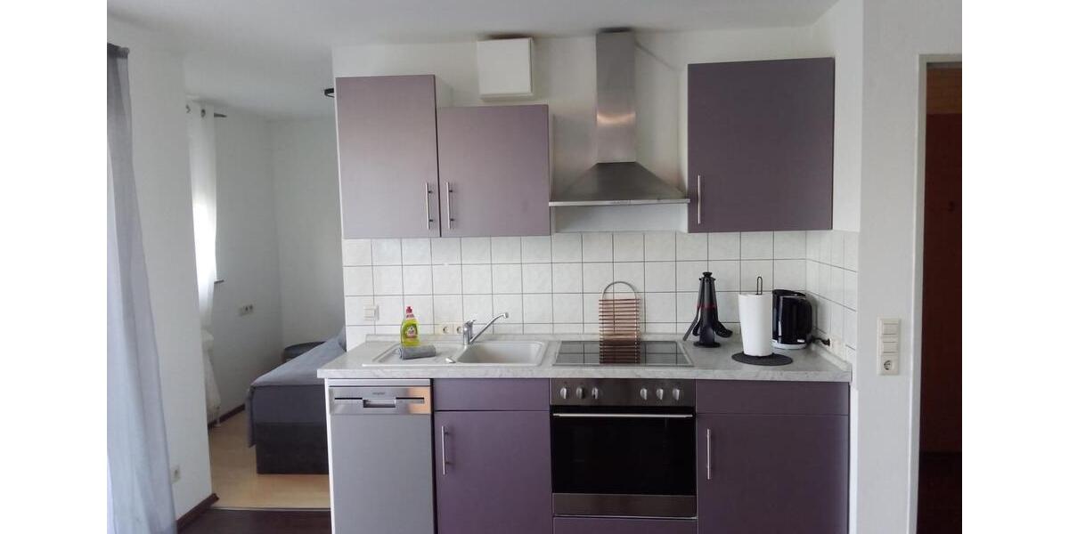 Erdgeschoßwohnung Metzingen - 1.5 Zimmer, 42 m&sup2;, 900&euro; | Angebot:26312690