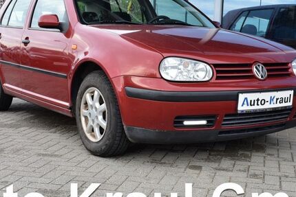 VW Golf 284.918 km 849 &euro; Rehna 19217