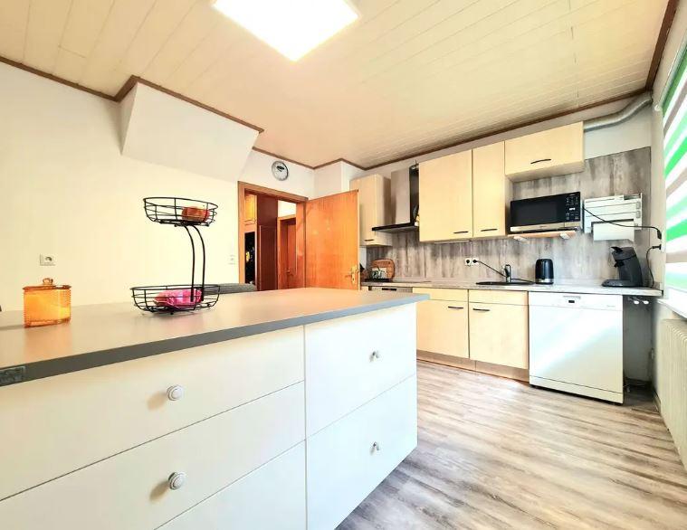 Einfamilienhaus Annweiler am Trifels - 5 Zimmer, 150 m&sup2;, 1.300&euro; | Angebot:26059951