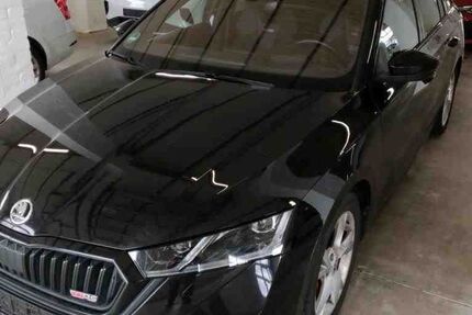 Skoda Octavia 105.000 km 30.990 € Goslar 38640