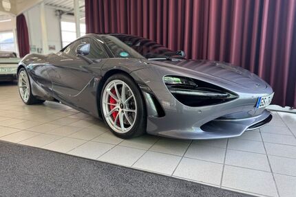 McLaren 750S