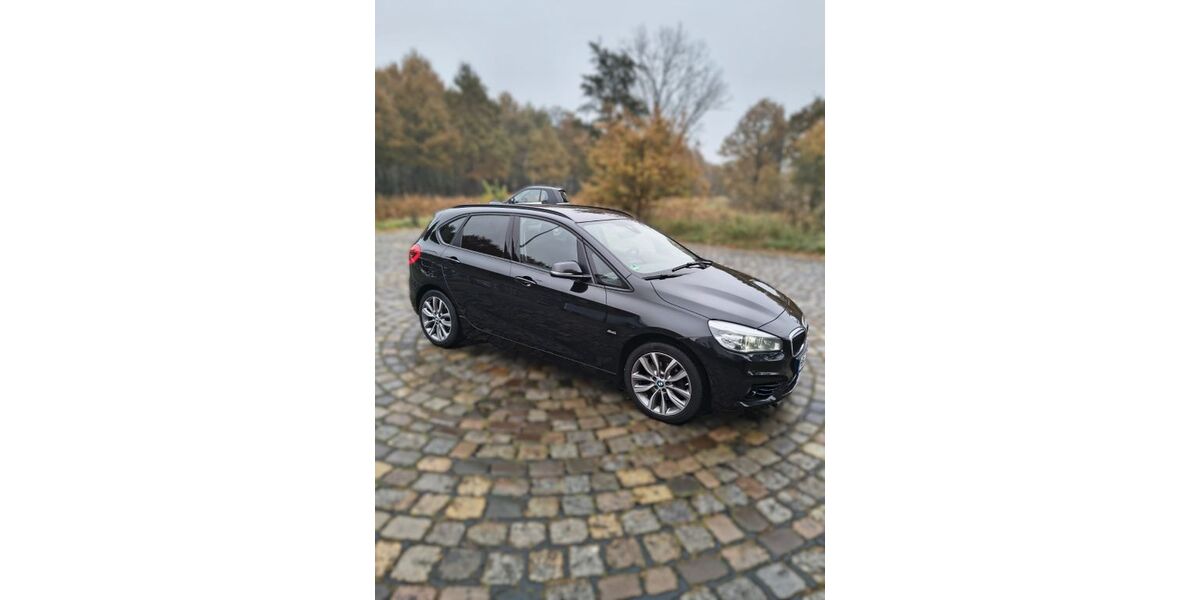 BMW 220 Active Tourer 138.000 km 11.900 &euro; Bremen 28325