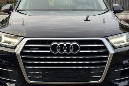 Audi Q7 125.000 km 31.900 &euro; Hamburg 22457