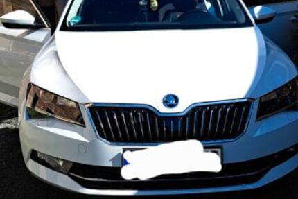 Skoda Superb 136.000 km 17.500 &euro; Annaberg-Buchholz 09456