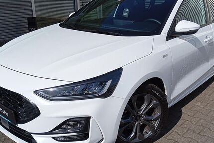 Ford Focus 27.331 km 21.440 € Brandenburg an der Havel 14772