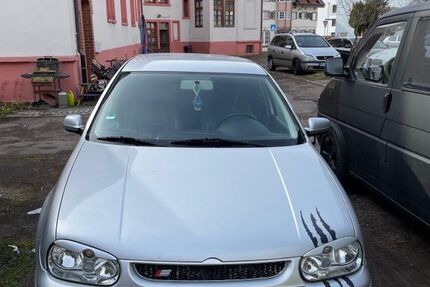 VW Golf 250.000 km 700 &euro; Schönau 79677
