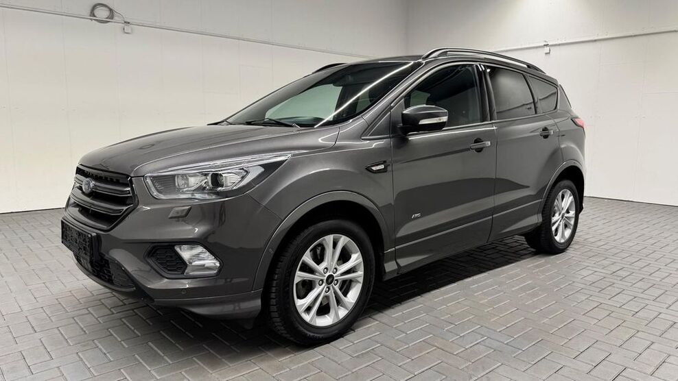 Ford Kuga 69.750 km 22.480 € Langenweddingen 39171