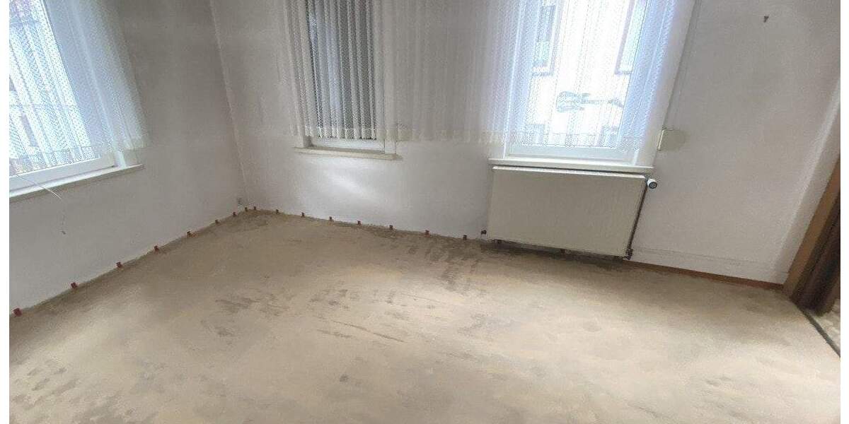 Einfamilienhaus Gotha - 4 Zimmer, 132 m&sup2;, 110.000&euro; | Angebot:25836204