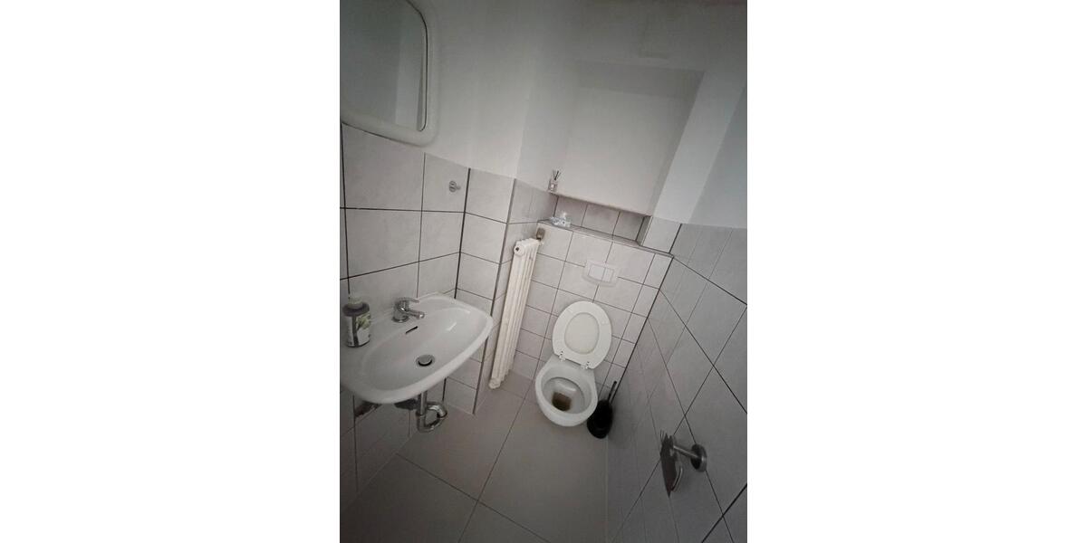 Erdgeschoßwohnung Sontra - 2 Zimmer, 82 m&sup2;, 600&euro; | Angebot:25283262