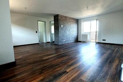 Tolles Penthouse in zentraler Lage in Kaiserslautern! 2 zimmer