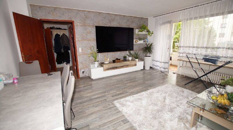 Etagenwohnung Straubing - 3 Zimmer, 80 m&sup2;, 210.000&euro; | Angebot:26843876