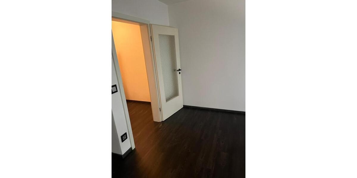 Etagenwohnung Nittendorf - 1 Zimmer, 34 m&sup2;, 98.000&euro; | Angebot:26865341