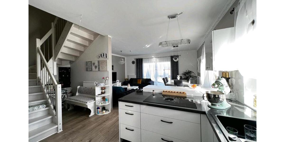 Doppelhaushälfte Bad Laasphe - 4 Zimmer, 109 m&sup2;, 379.000&euro; | Angebot:27220951
