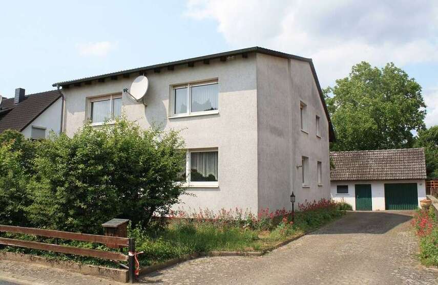 Haus zum Kaufen in Peine 350.000 € 182.08 m²