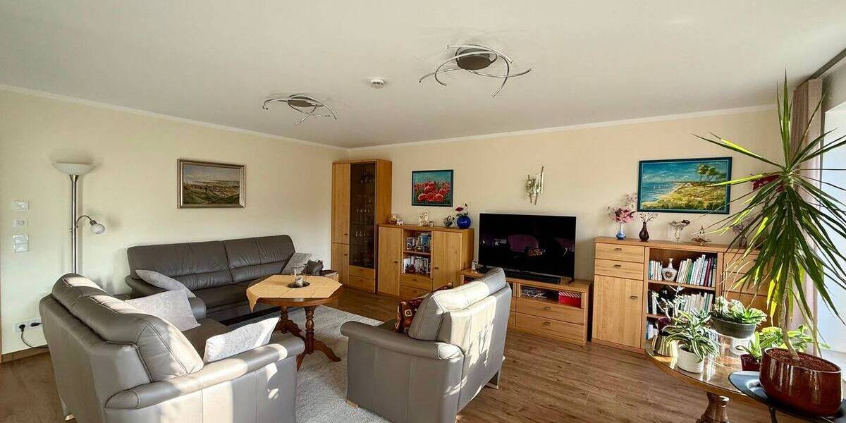 Etagenwohnung Stralsund Kniepervorstadt - 3 Zimmer, 106 m&sup2;, 469.000&euro; | Angebot:26107248