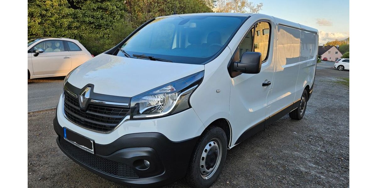 Renault Trafic 127.420 km 15.500 &euro; Marienheide 51709
