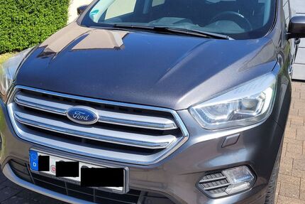 Ford Kuga 145.000 km 8.850 &euro; Springe 31832