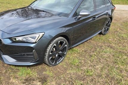 Cupra Leon 59.000 km 22.300 &euro; Greifenberg 86926