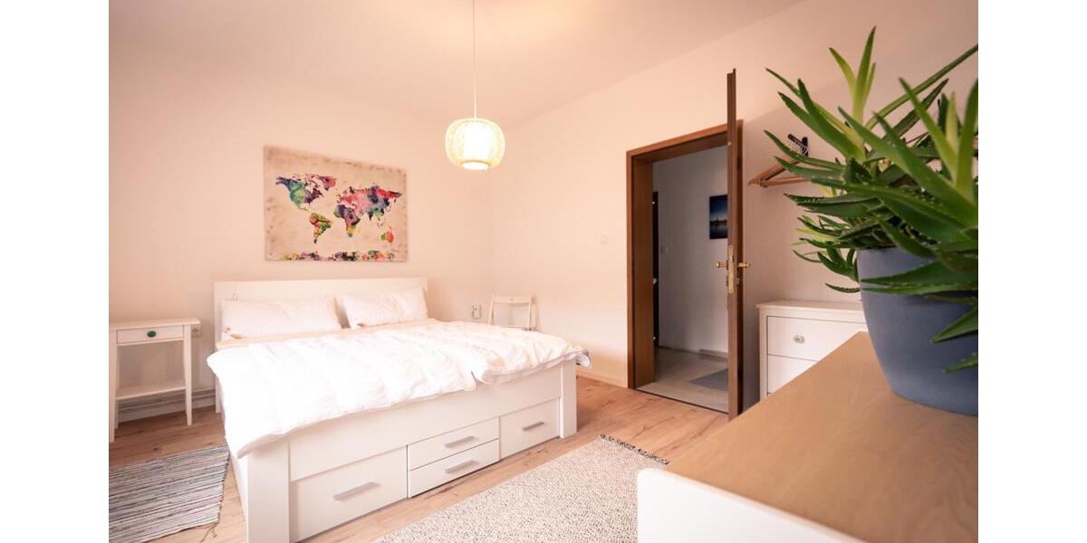 Voll ausgestattete Wohnung - Gehdistanz zum Marine-Hauptquartier 2.5 zimmer