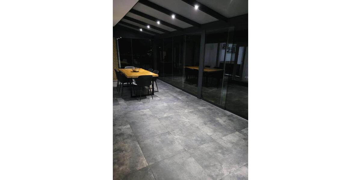 Erdgeschoßwohnung Halle - 4 Zimmer, 112 m&sup2;, 325.000&euro; | Angebot:26061716