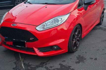 Ford Fiesta 119.500 km 9.000 &euro; Dreieich 63303