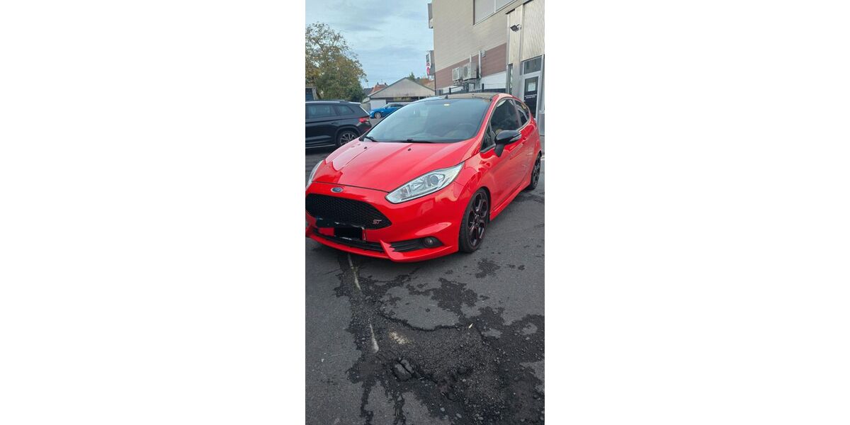 Ford Fiesta 119.500 km 9.000 &euro; Dreieich 63303
