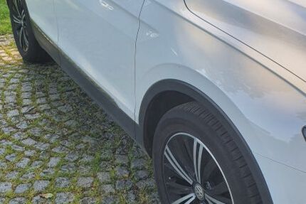 VW Tiguan 129.000 km 19.500 &euro; Aukrug 24613