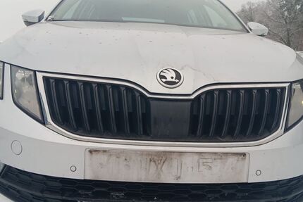 Skoda Octavia 120.000 km 9.900 &euro; Mittenwalde 15749