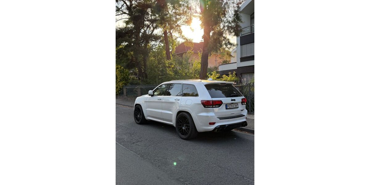 Jeep Grand Cherokee 242.000 km 39.999 &euro; Mainz 55124