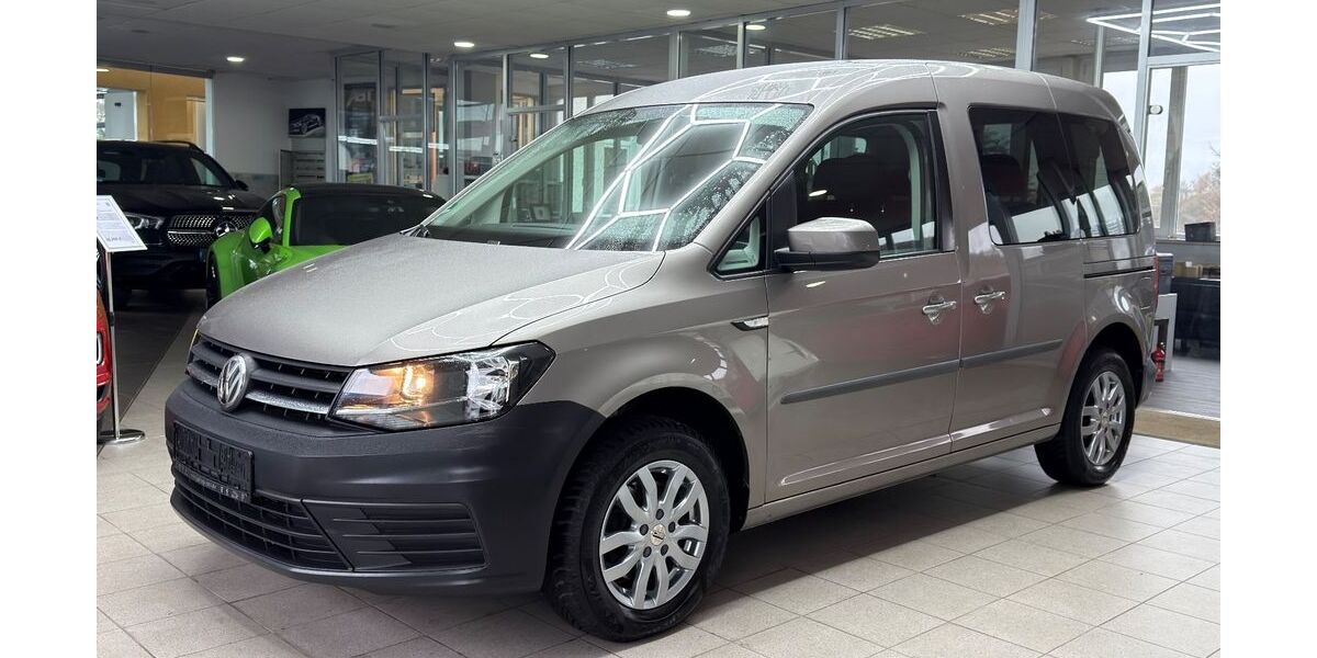 VW Caddy 121.944 km 13.799 &euro; Niestetal 34266